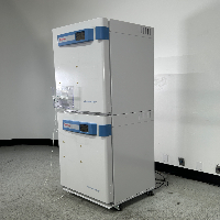 Thermo Scientific Forma Series 3 Water Jacketed Doublestack CO2 Incubator image 1